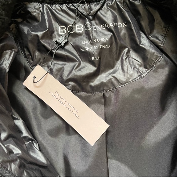 *NWT BCBGeneration Semi-Puffer Semi-Fitted Hooded Diamond Puffer Coat - Picture 5 of 11